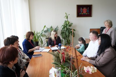 У Вінниці патронатна родина взяла на виховання 8-річну дівчинку У Вінниці патронатна родина взяла на виховання 8-річну дівчинку