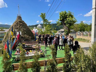 Меморіальна дошка Меморіальна дошка