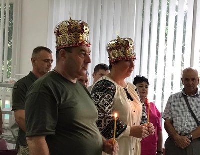 Вінчання, подружжя Ярослав та Любов Біляві, госпіталь Вінчання, подружжя Ярослав та Любов Біляві, госпіталь