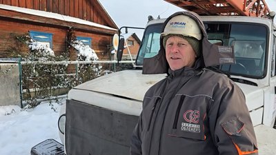 "Снарядами вже не обстрілюють – тільки дрони": як працюють енергетики у громадах на прикордонні Чернігівщини "Снарядами вже не обстрілюють – тільки дрони": як працюють енергетики у громадах на прикордонні Чернігівщини