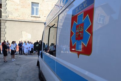 Реанімобіль, допомога з Ватикану Реанімобіль, допомога з Ватикану