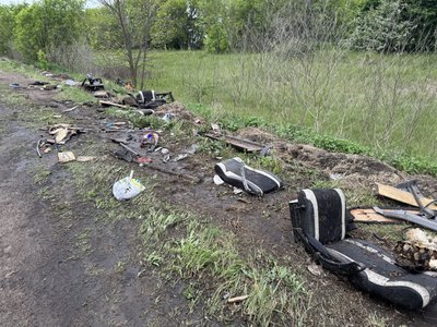 “Дивлюсь, під дверима лежить людина вся в крові”: очевидці про російський удар по автобусу в Білопіллі “Дивлюсь, під дверима лежить людина вся в крові”: очевидці про російський удар по автобусу в Білопіллі