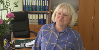 У Дніпрі жінка з ознаками сп’яніння на подвір’ї школи чіплялася до дітей та вчителів — поліція У Дніпрі жінка з ознаками сп’яніння на подвір’ї школи чіплялася до дітей та вчителів — поліція