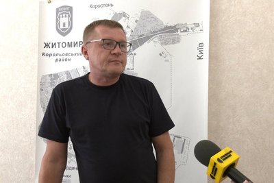 Хто повинен прибирати бурульки з дахів будинків в Житомирі Хто повинен прибирати бурульки з дахів будинків в Житомирі