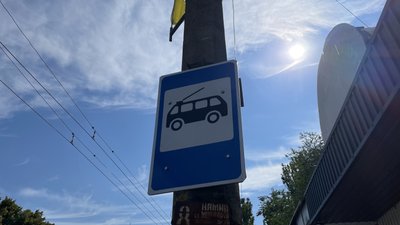 Їдуть навіть під час відключень світла. У Миколаєві курсують тролейбуси з автономним ходом Їдуть навіть під час відключень світла. У Миколаєві курсують тролейбуси з автономним ходом