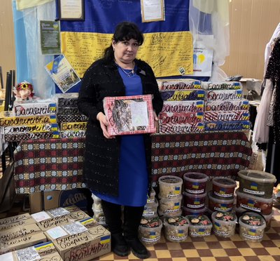 "Вони відчувають цей тил наш": як волонтери двох сіл на Вінниччині допомагають захисникам з 2022 "Вони відчувають цей тил наш": як волонтери двох сіл на Вінниччині допомагають захисникам з 2022