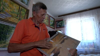 "Згоріло все, крім ікон": родина художників евакуювалася з Дніпропетровщини на Черкащину "Згоріло все, крім ікон": родина художників евакуювалася з Дніпропетровщини на Черкащину