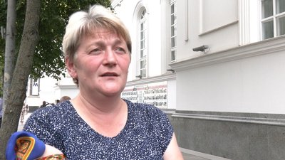 Людмила – сусідка загиблого воїна Людмила – сусідка загиблого воїна
