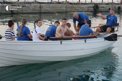 Шістнадцять годин у човні: реабілітація ветеранів на воді в Одесі Шістнадцять годин у човні: реабілітація ветеранів на воді в Одесі