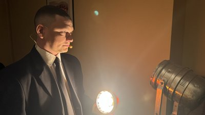 Актор Григорій Черемушев під час репетиції Актор Григорій Черемушев під час репетиції