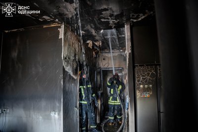 Пожежа на Літературній в Одесі Пожежа на Літературній в Одесі