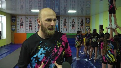 На Хмельниччині професійно навчають дітей чирлідингу На Хмельниччині професійно навчають дітей чирлідингу