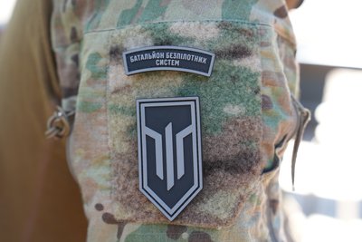 «Чого я боюсь більше, ніж смерті, — це глупої смерті»: актор та військовий Денис Капустін «Чого я боюсь більше, ніж смерті, — це глупої смерті»: актор та військовий Денис Капустін