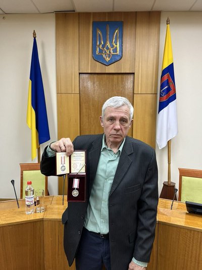 Одеський комунальник отримав нагороду "За врятоване життя" Одеський комунальник отримав нагороду "За врятоване життя"