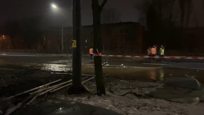 У Києві через ракетний удар РФ пошкоджені 8 житлових будинків У Києві через ракетний удар РФ пошкоджені 8 житлових будинків