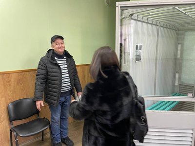 Обвинуваченого у держзраді голову Середино-Будської громади Олександра Гена суд визнав невинуватим Обвинуваченого у держзраді голову Середино-Будської громади Олександра Гена суд визнав невинуватим