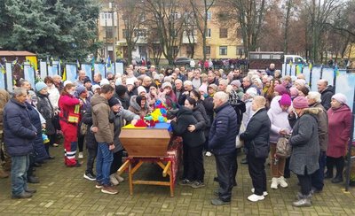 Втрати Черкащини: у Багачевому попрощались із полеглим захисником Втрати Черкащини: у Багачевому попрощались із полеглим захисником