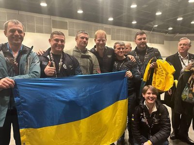 Роман Полтавець з українською командою на "Іграх нескорених" та принц Гаррі