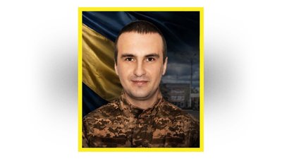 На Чернігівщині поховали Олександра П'ятенка, Вадима Майстренка, Дмитра Сетка та Олександра Воєдила На Чернігівщині поховали Олександра П'ятенка, Вадима Майстренка, Дмитра Сетка та Олександра Воєдила