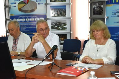 300 тисяч гривень на місцеву літературу: на Рівненщині обрали 13 книжок для бібліотек області 300 тисяч гривень на місцеву літературу: на Рівненщині обрали 13 книжок для бібліотек області
