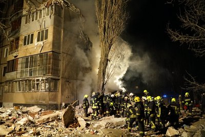 "Дуже багато загинуло": два роки після влучання БпЛА РФ у будинок на Добровольского в Одесі "Дуже багато загинуло": два роки після влучання БпЛА РФ у будинок на Добровольского в Одесі