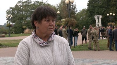 "У день смерті у нас просто обірвався діалог": у Чернігові поховали бійця Євгена Вареника, сина місцевого ресторатора "У день смерті у нас просто обірвався діалог": у Чернігові поховали бійця Євгена Вареника, сина місцевого ресторатора