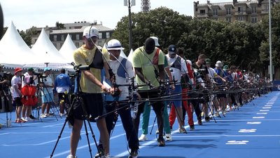 "Замість пасти корів — стріляв із лука": історія учасника Олімпіади-2024 Михайла Усача з Рівненщини "Замість пасти корів — стріляв із лука": історія учасника Олімпіади-2024 Михайла Усача з Рівненщини