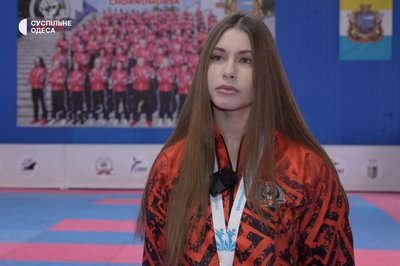 Відмовилася від фото зі спортсменкою з Росії: Софія Елій з Чорноморську виборола титул Чемпіонки Європи з карате Відмовилася від фото зі спортсменкою з Росії: Софія Елій з Чорноморську виборола титул Чемпіонки Європи з карате