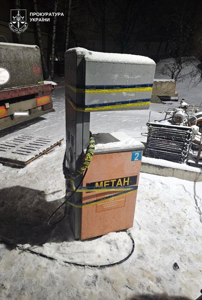 Посадову особу ТОВ підозрюють у викраденні природного газу на Сумщині Посадову особу ТОВ підозрюють у викраденні природного газу на Сумщині