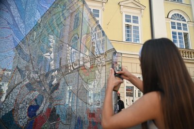 Відтворена мозаїка "Боривітер" у Львові
