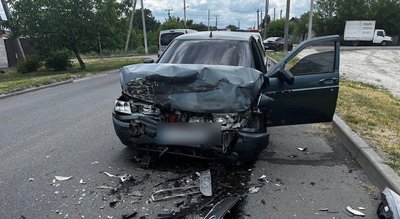 Загиблий і поранені через обстріли, евакуація з прифронтових сіл. Головні новини Дніпра та області 17 червня