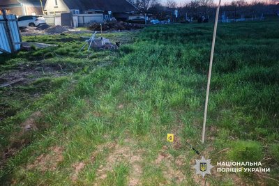 "Помер на очах у сусідів": 25-річного черкащанина підозрюють у вбивстві "Помер на очах у сусідів": 25-річного черкащанина підозрюють у вбивстві