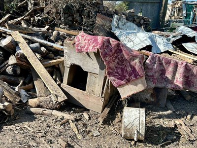 Російські війська вдарили по будинках людей у селі Перемога на Глухівщині Російські війська вдарили по будинках людей у селі Перемога на Глухівщині