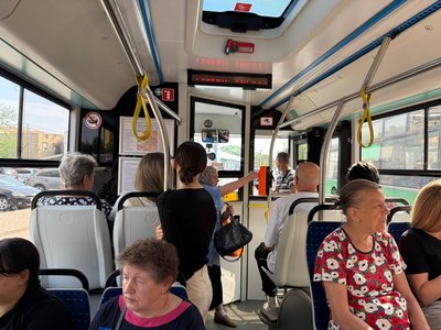 В Ужгороді запровадити автоматизовану систему оплати за проїзд: як платитимуть пасажири В Ужгороді запровадити автоматизовану систему оплати за проїзд: як платитимуть пасажири
