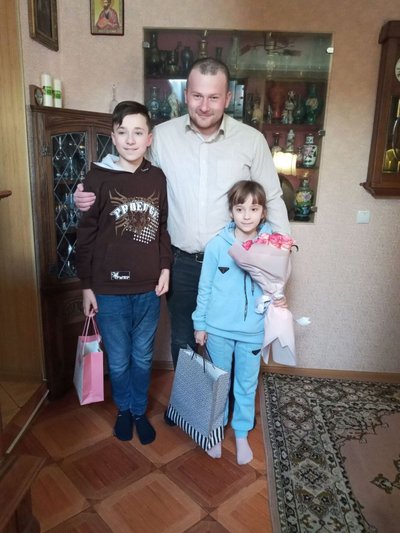 Брат Олександра мріє про військо, а сестра сумує за ним після загибелі Брат Олександра мріє про військо, а сестра сумує за ним після загибелі