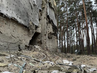 Без світла, води та опалення: в яких умовах живуть мешканці будинку на Баранівці у Сумах після атаки РФ