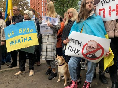 У Києві відбулася акція "Маріуполь — це Україна" У Києві відбулася акція "Маріуполь — це Україна"