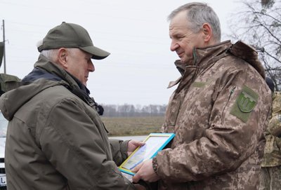 На Сумщині преміювали військових за знищені повітряні цілі: яка сума премії На Сумщині преміювали військових за знищені повітряні цілі: яка сума премії