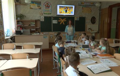 "Не потрібно цілий день сидіти": у Черкасах для дітей проводять безоплатну підготовку до першого класу "Не потрібно цілий день сидіти": у Черкасах для дітей проводять безоплатну підготовку до першого класу