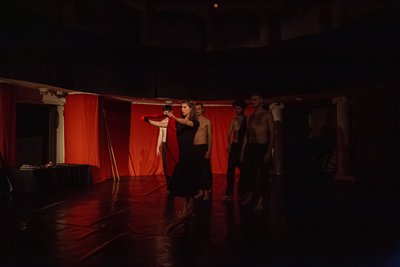 Студентська вистава "Метаморфози" у львівському театрі Курбаса Студентська вистава "Метаморфози" у львівському театрі Курбаса