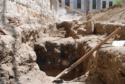 Restavratsiya adı altında yoq etüv: işğal etilgen Qırım abidelerine ne oldı Restavratsiya adı altında yoq etüv: işğal etilgen Qırım abidelerine ne oldı