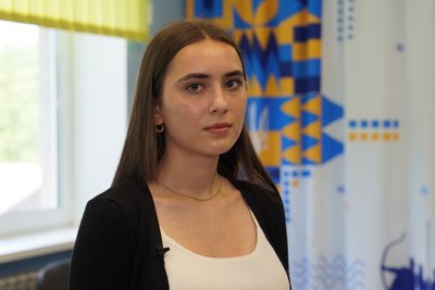 "Займалася екзаменами кожен день". Що розповіли випускники Дніпра про свої результати з НМТ "Займалася екзаменами кожен день". Що розповіли випускники Дніпра про свої результати з НМТ