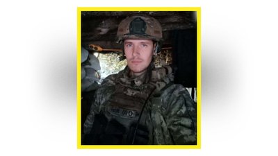 Поховання військових на Чернігівщині: попрощалися з трьома військовими ЗСУ Поховання військових на Чернігівщині: попрощалися з трьома військовими ЗСУ
