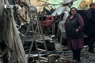 "Вибухова хвиля знесла всі стіни": фото наслідків нічної атаки на Одесу "Вибухова хвиля знесла всі стіни": фото наслідків нічної атаки на Одесу