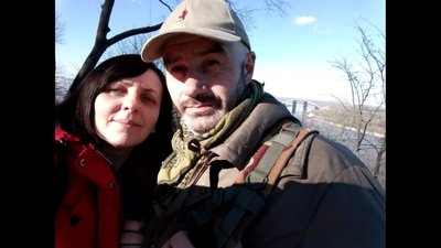 Дружина загиблого військовослужбовця з Львівщини видала книгу "Щоденник вдови" Дружина загиблого військовослужбовця з Львівщини видала книгу "Щоденник вдови"