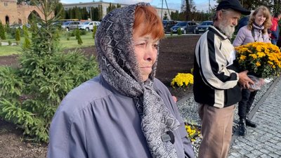 У селищі на Чернігівщині місцеві жителі своїм коштом облаштували Алею пам’яті загиблих героїв У селищі на Чернігівщині місцеві жителі своїм коштом облаштували Алею пам’яті загиблих героїв