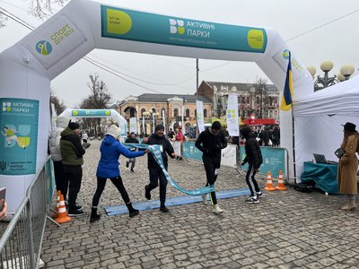 У Полтаві розпочався забіг "Активні парки" У Полтаві розпочався забіг "Активні парки"