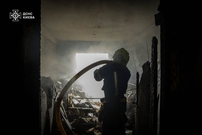 У пожежі у столичній багатоповерхівці загинула людина У пожежі у столичній багатоповерхівці загинула людина