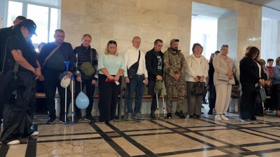Вакансії, спорт та творчість: на Хмельниччині провели «Ярмарок можливостей» для ветеранів Вакансії, спорт та творчість: на Хмельниччині провели «Ярмарок можливостей» для ветеранів