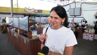До 800 гривень за літр: скільки коштує мед на Житомирщині До 800 гривень за літр: скільки коштує мед на Житомирщині